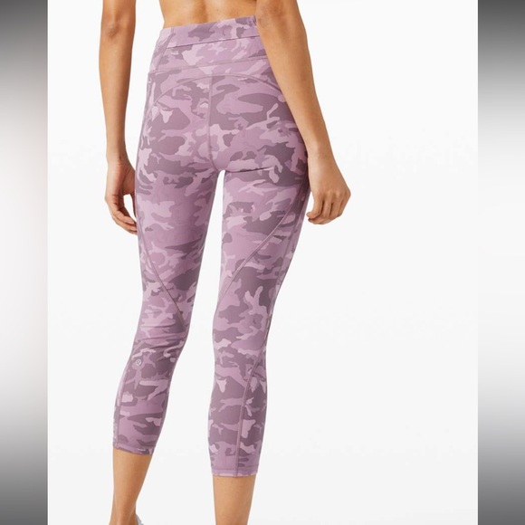 Size 4 Time to Sweat legging - Picture 2 of 5